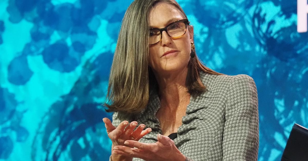 Cathie Wood Calls Bitcoin (BTC) a ‘Financial Super Highway,’ Reiterates $1.5M Price Target
