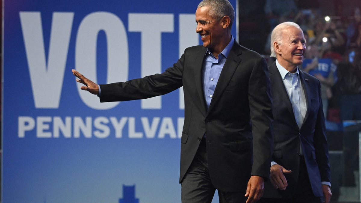 Obama ve Clinton, Biden’ın Demokratları birleştirmeye çalıştığı süreçte yardım ediyor
