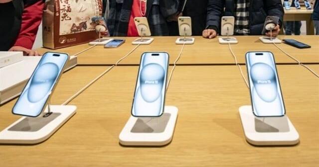 Apple’ın iPhone Satışları 2020’den Beri Çin’de En Düşük Çeyreğini Gördü