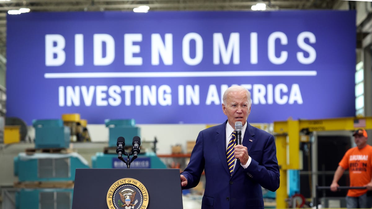 Başkan Biden, sloganının başarısız olmasının ardından ‘Bidenomics’i iptal ediyor