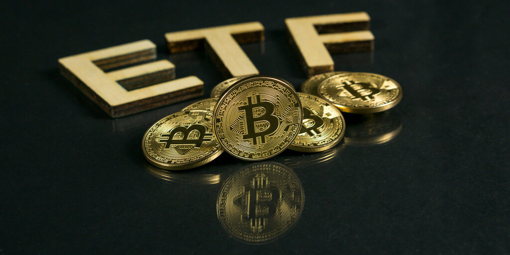 Bitcoin ETF’leri Ürkütülen Yatırımcılar 218 Milyon Doları Boşaltırken Acımasızca Kanıyor