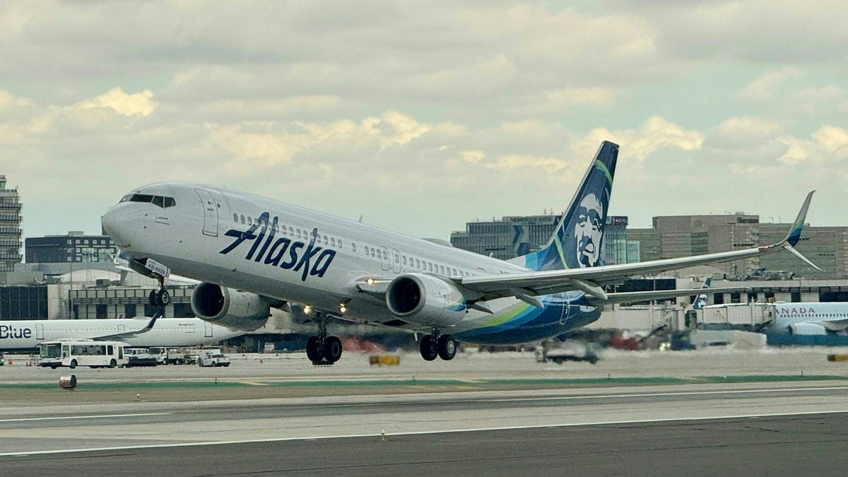 FAA lifts ground stop advisory for Alaska Airlines flights