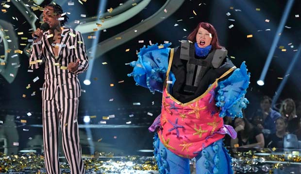 Kate Flannery on becoming ‘The Masked Singer’ Starfish and teaming up with Jane Lynch to fight Alzheimer’s [Exclusive Video Interview]