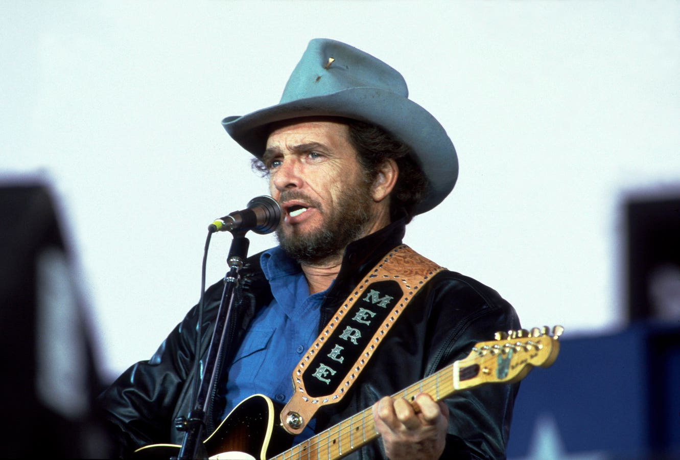 The 20 Best Country Singers Of All Time
