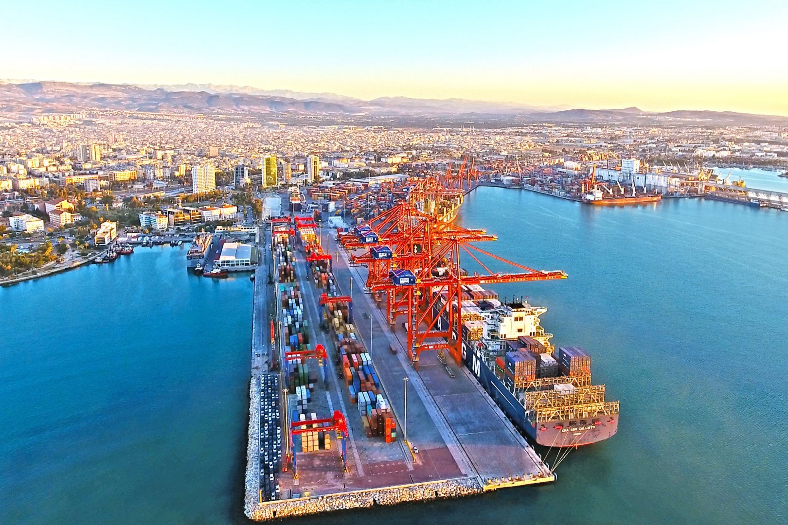 Türk Mersin limanı tarafından kabul edilen gemi sayısı ortaya çıktı – Trend Haber Ajansı