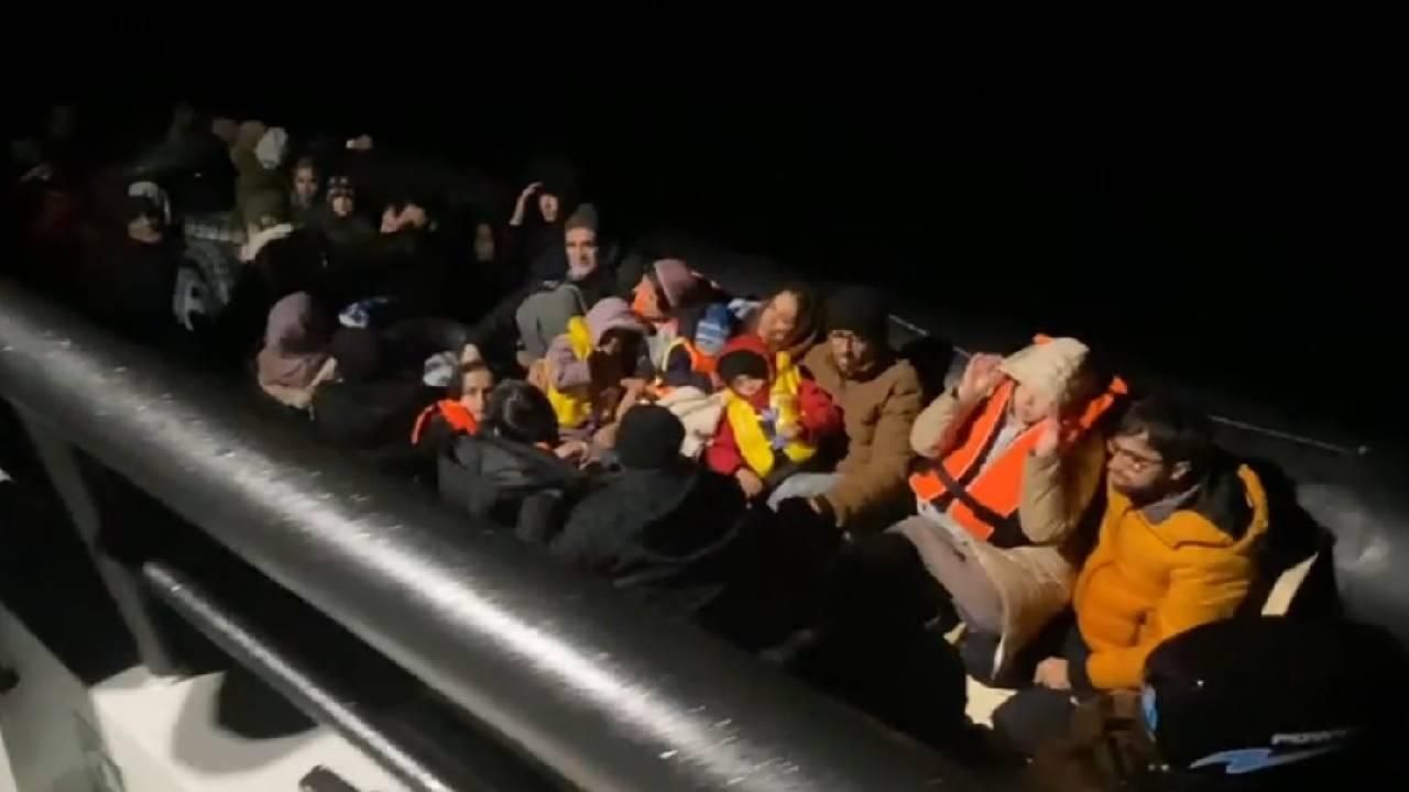 Türk Sahil Güvenlik, Ege Adası’na gitmeye çalışan 39 kaçak göçmeni durduruyor