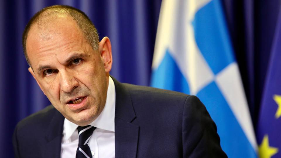 Türkiye ile Yakınlaşma Tarihi Bir Zorunluluktur: Yunanistan Dışişleri Bakanı