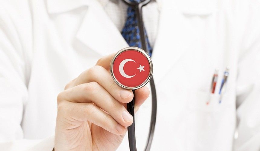 Türkiye’nin sağlık turizmi İngiliz gazetesinin iddialarıyla karşı karşıya kalıyor