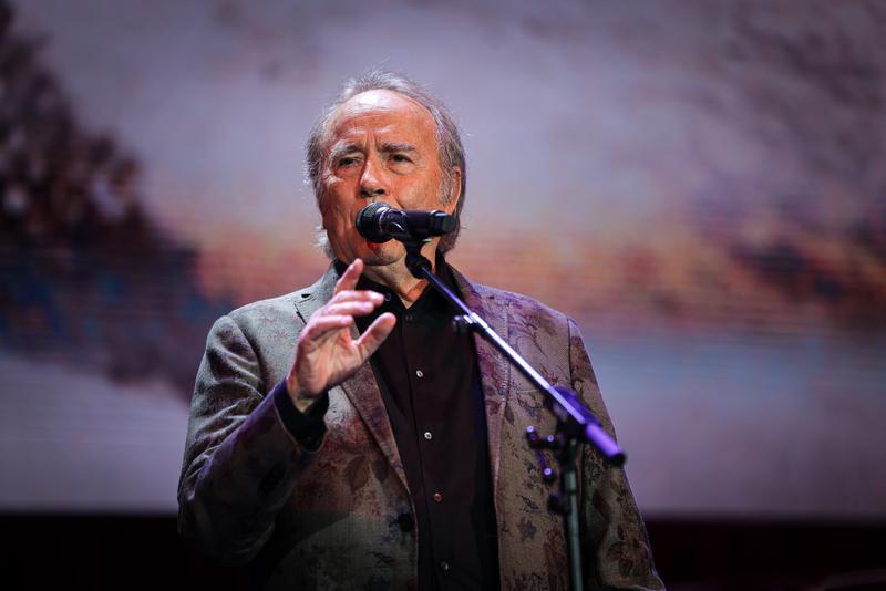 Ünlü şarkıcı-söz yazarı Joan Manuel Serrat, Sanat dalında Asturias Prensesi Ödülü’nü kazanıyor